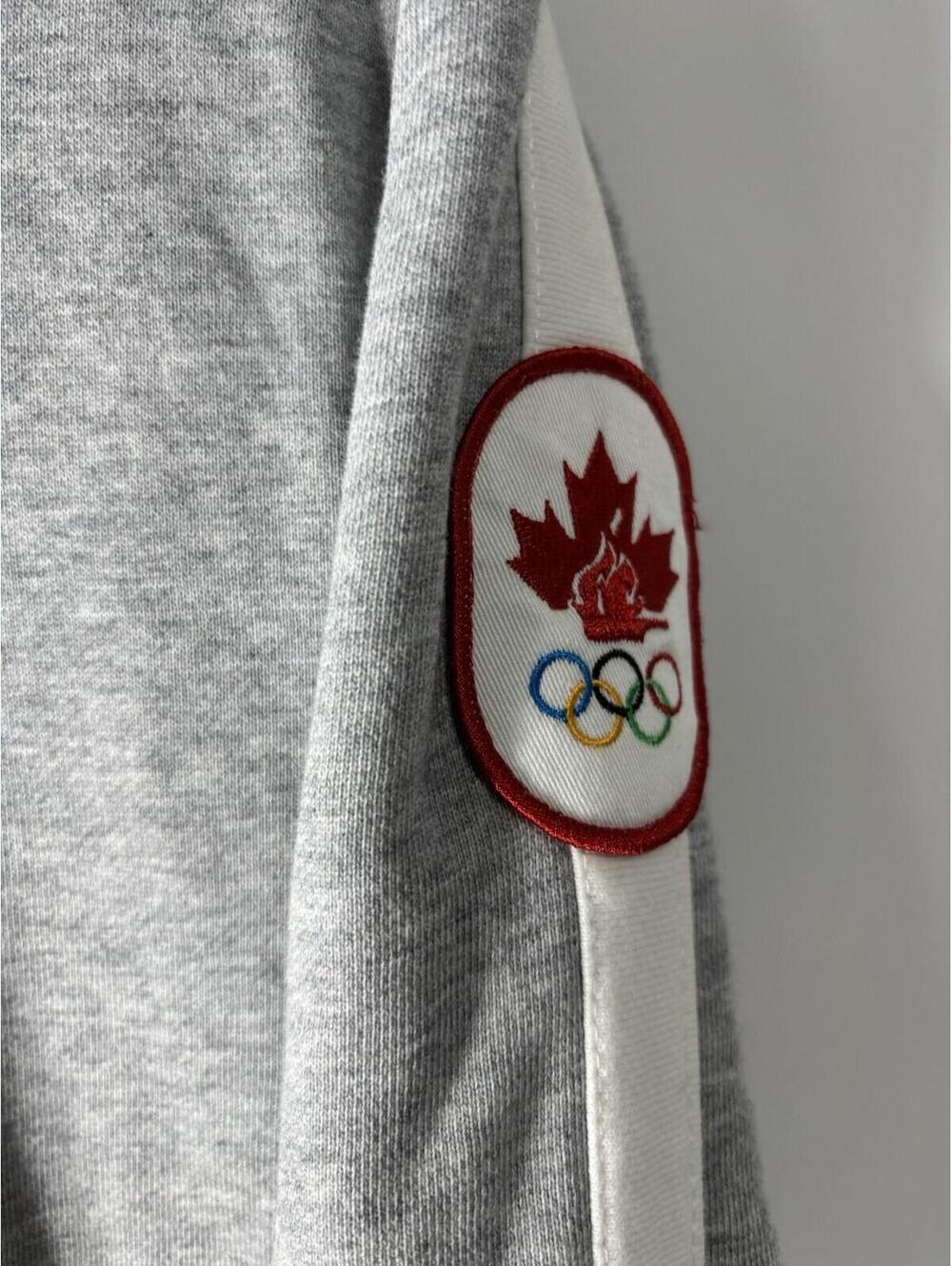 Hudson's Bay CO HBC Gray Sweatshirt Zip-up Men’s Medium - Picture 4 of 15